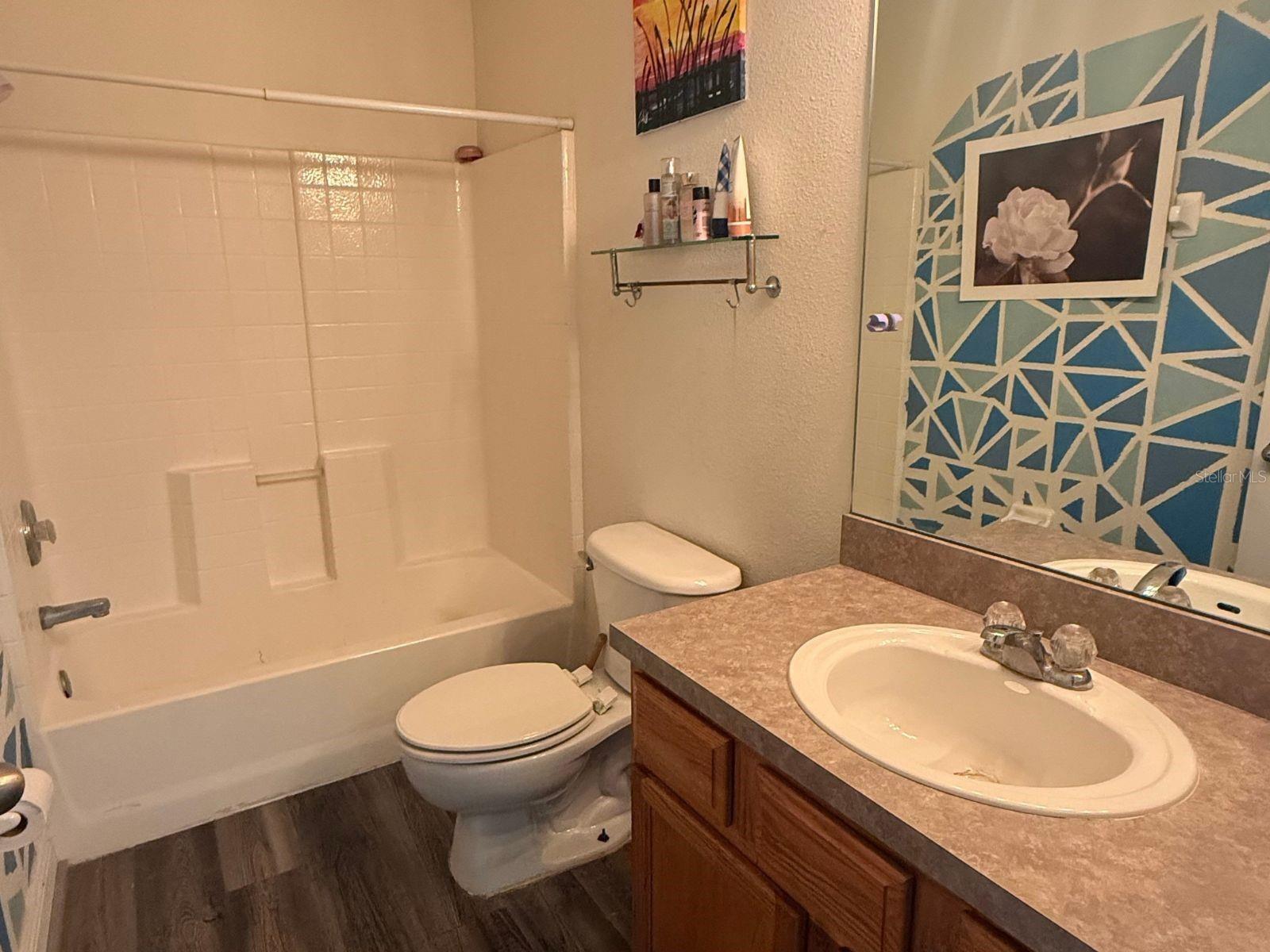 8621 SHALLOW CREEK COURT