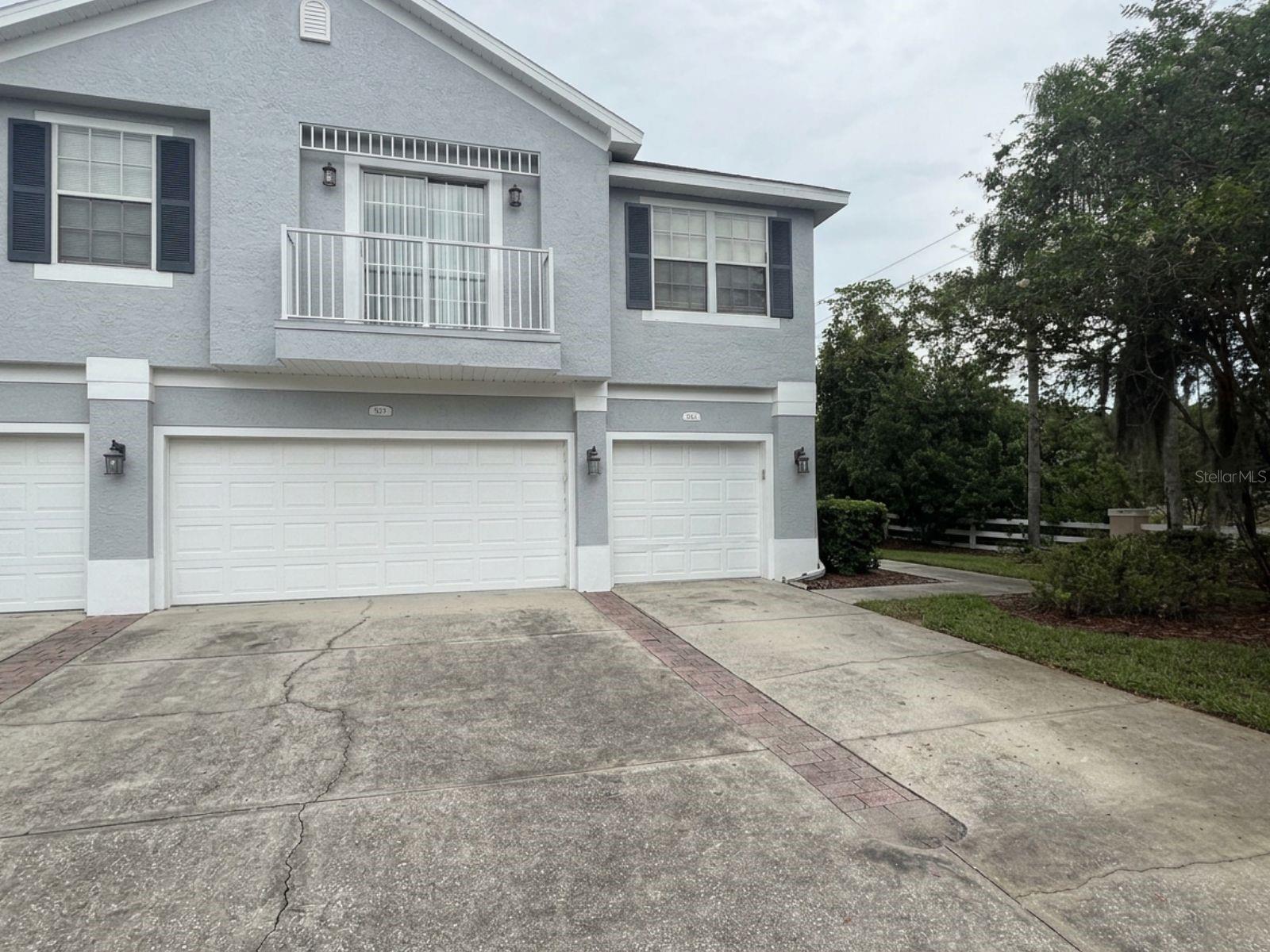 8621 SHALLOW CREEK COURT