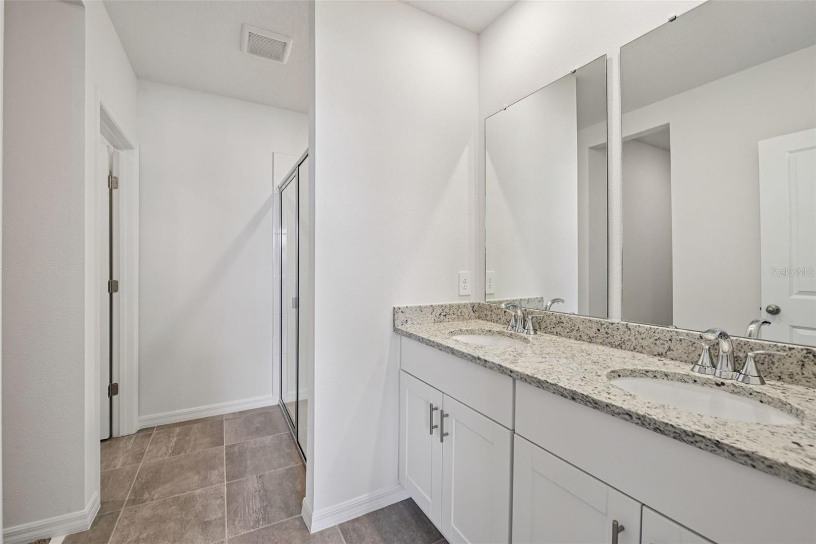 HAMILTON BLUFF - Residential