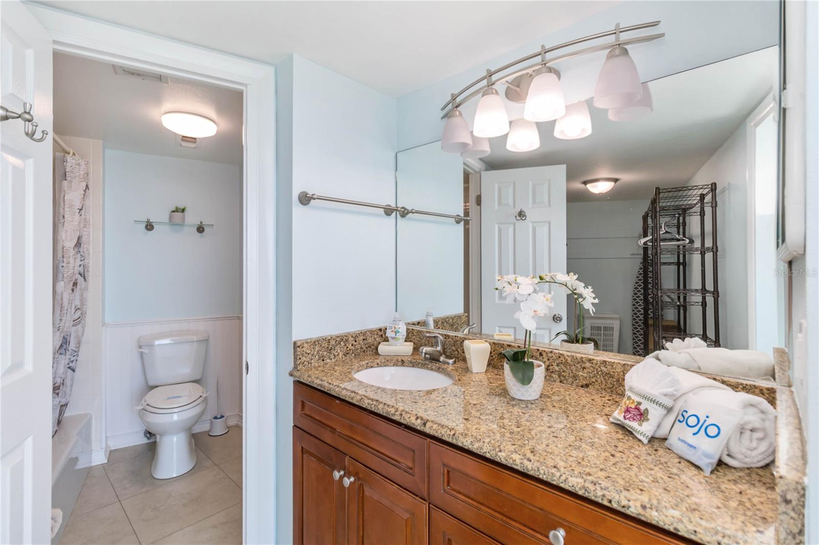 PECK PLAZA CONDO - Residential