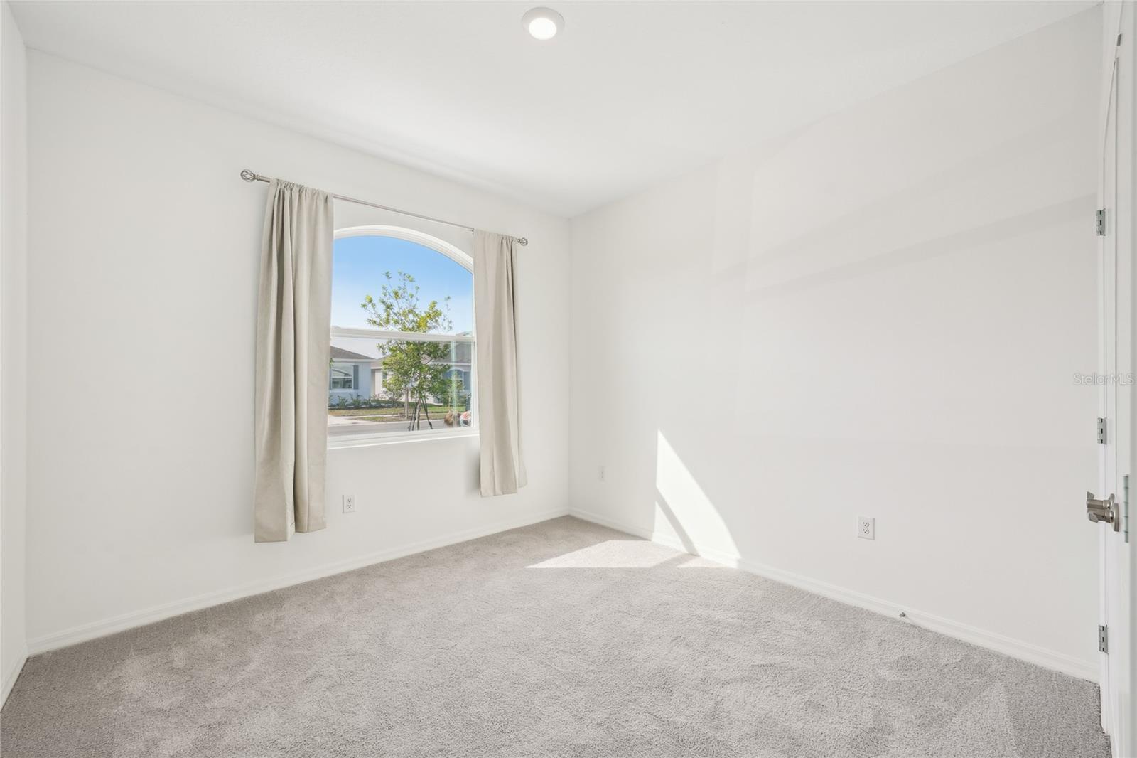 MIRADA - Residential Lease