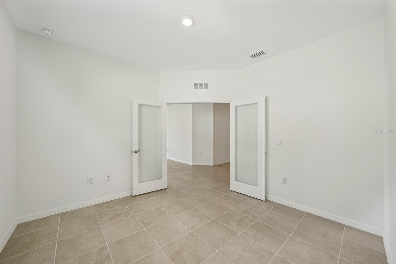 MIRADA - Residential Lease