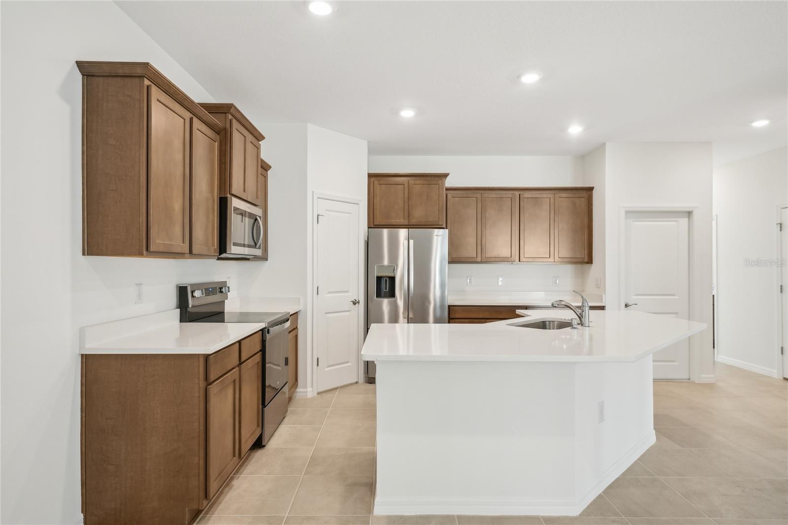 MIRADA - Residential Lease