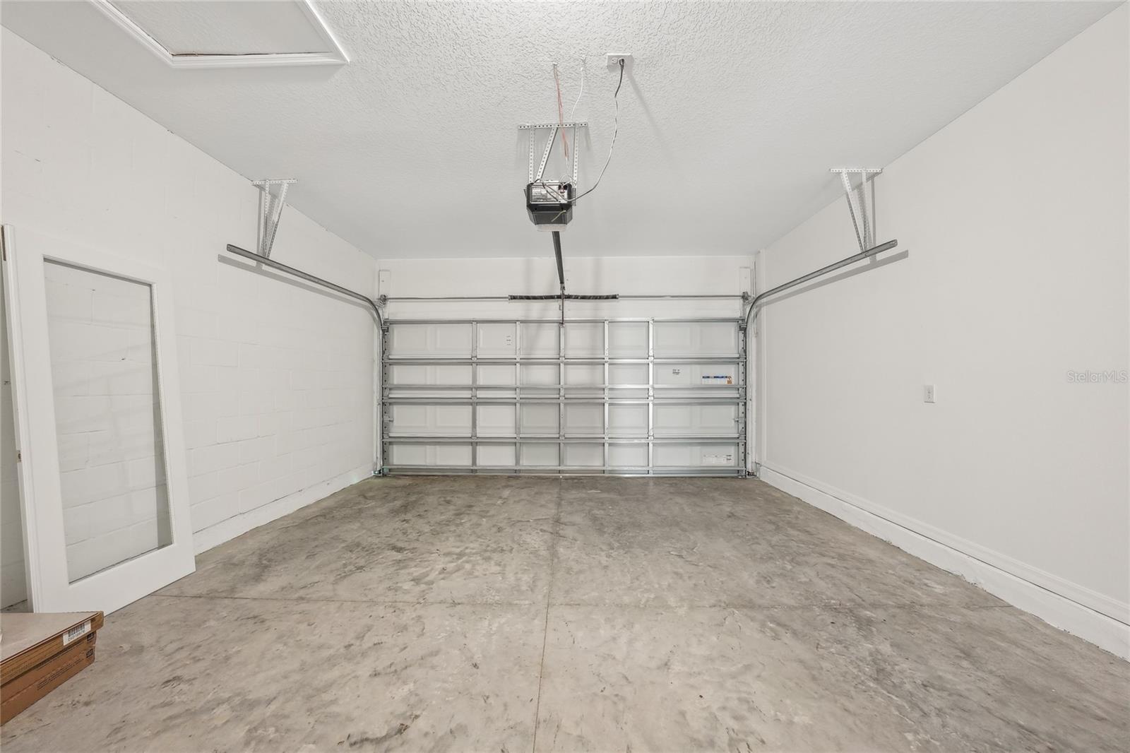 MIRADA - Residential Lease