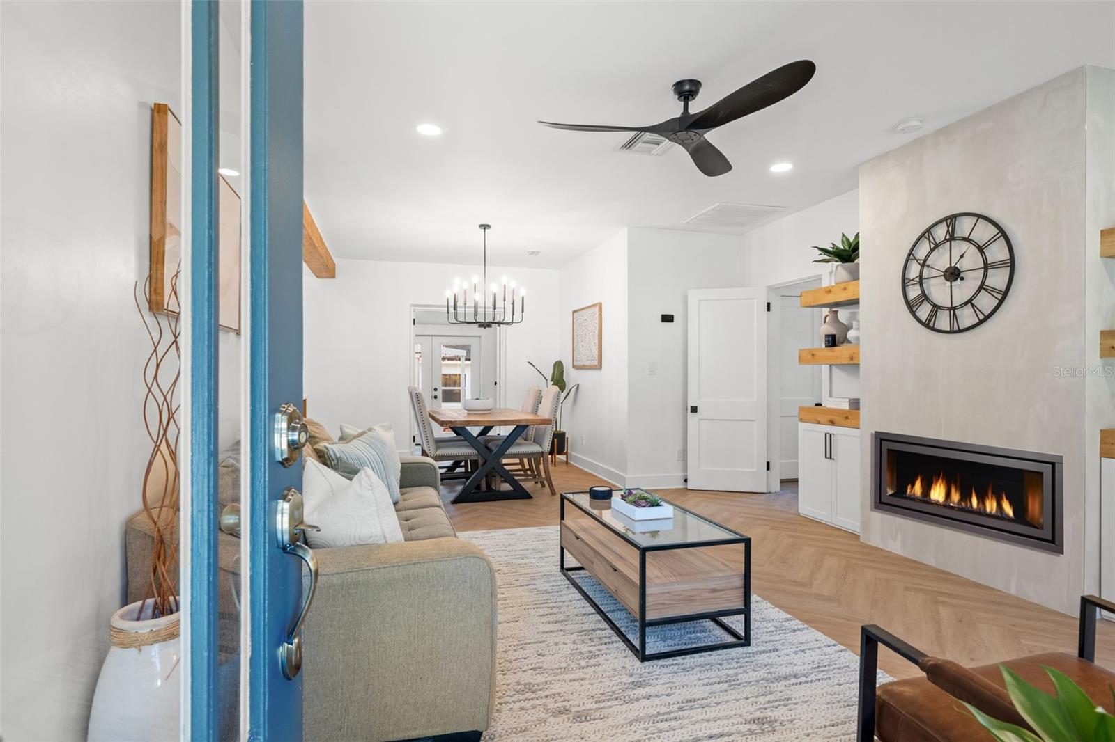 RIO VISTA - Residential