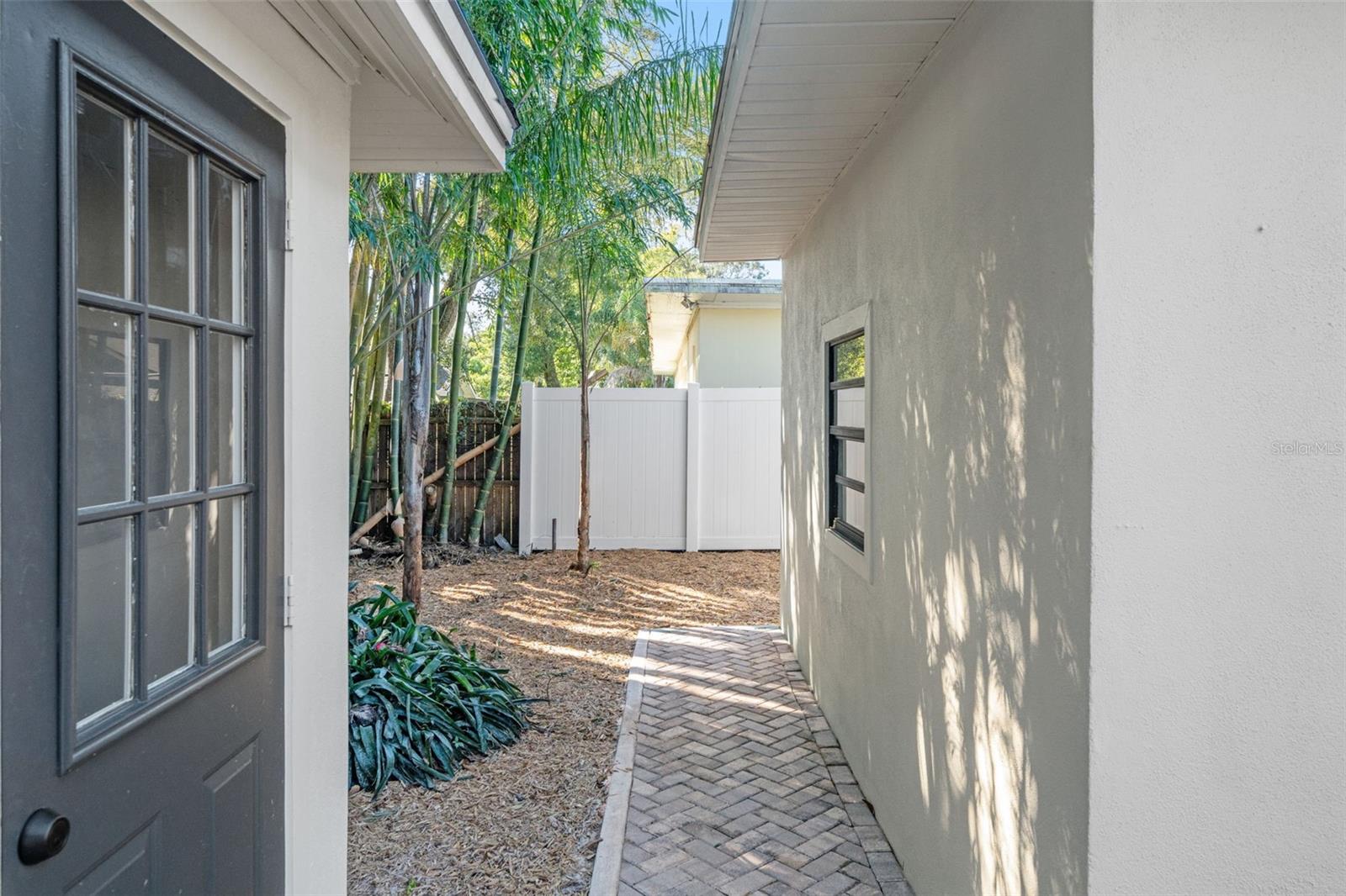 RIO VISTA - Residential