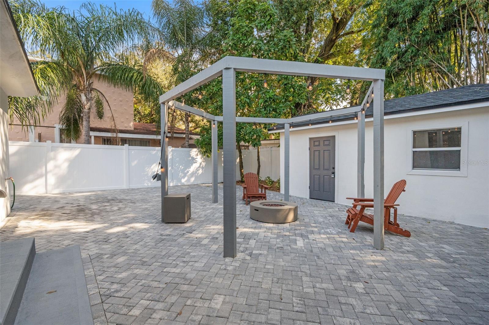 RIO VISTA - Residential