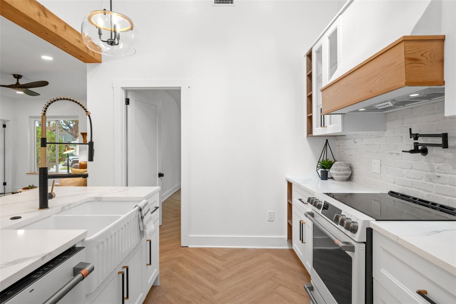 RIO VISTA - Residential