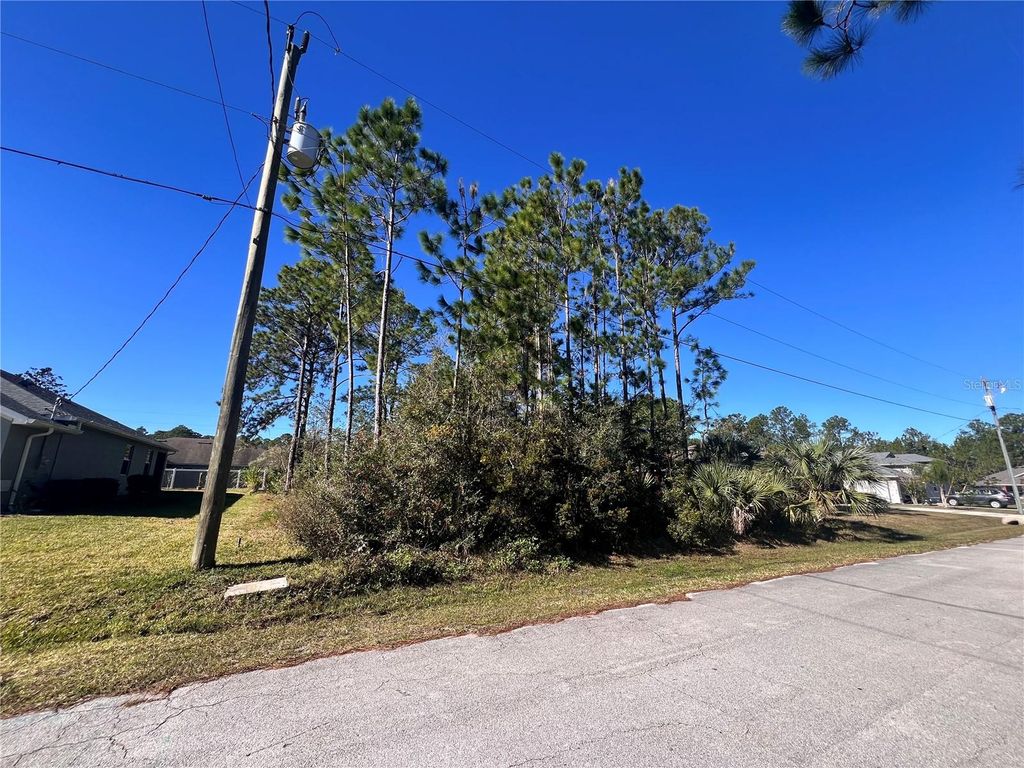 Photo of 7 Seville Place, Palm Coast, FL 32164 (MLS # FC314681)