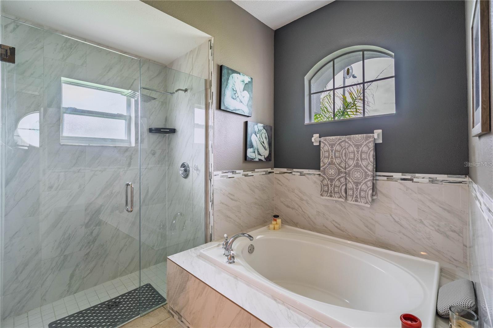 WOODLAND OAKS - Residential