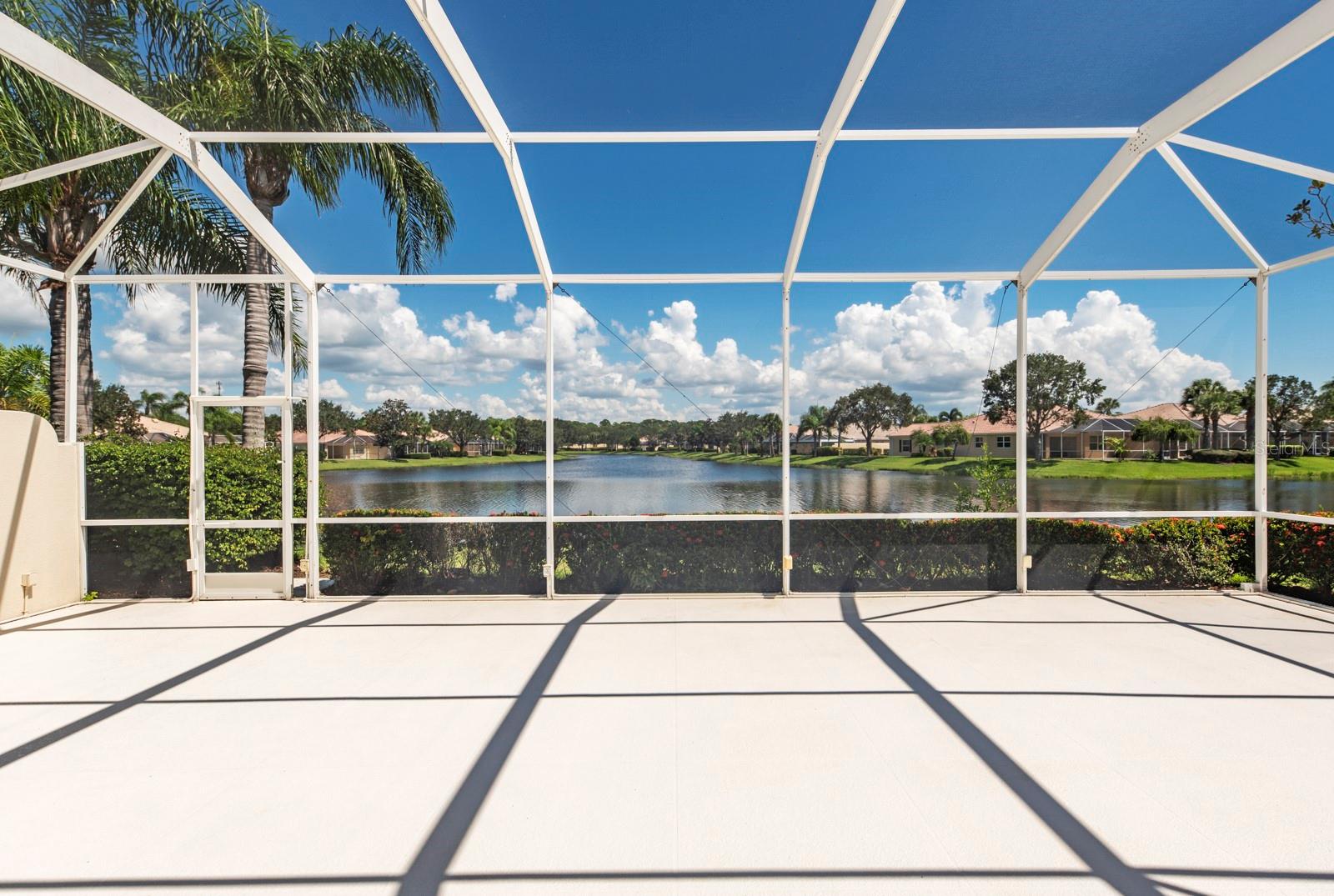 VILLAGEWALK - Residential