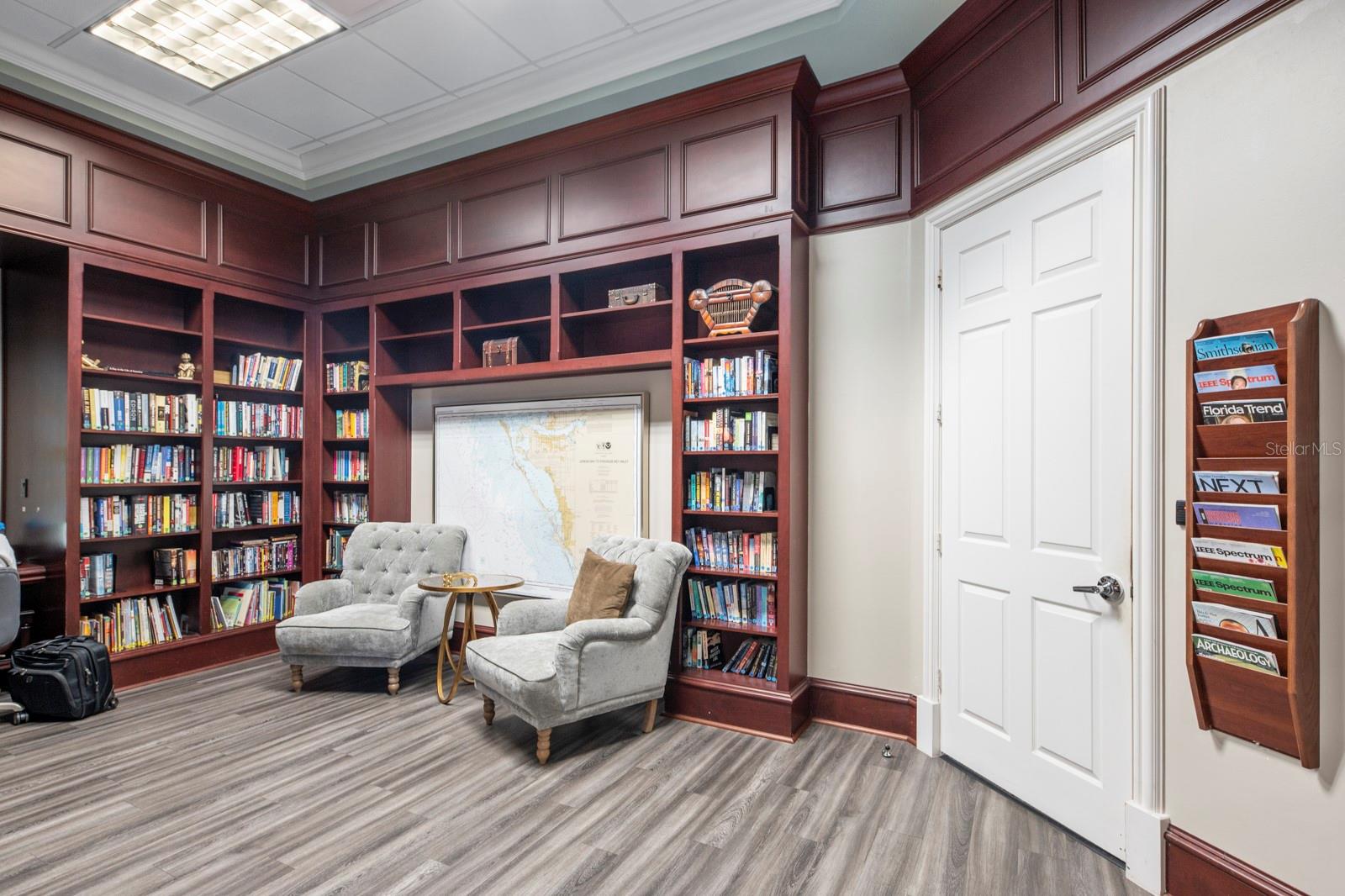 VILLAGEWALK - Residential