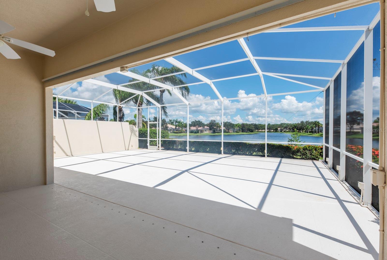 VILLAGEWALK - Residential