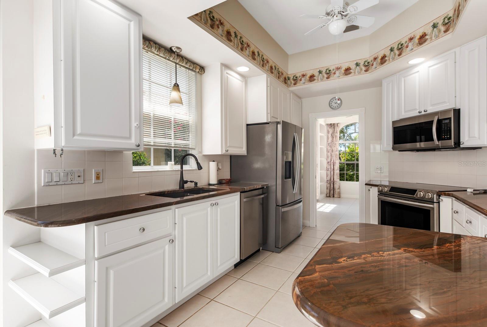 VILLAGEWALK - Residential