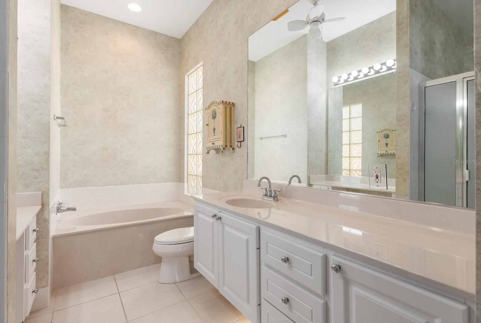 VILLAGEWALK - Residential