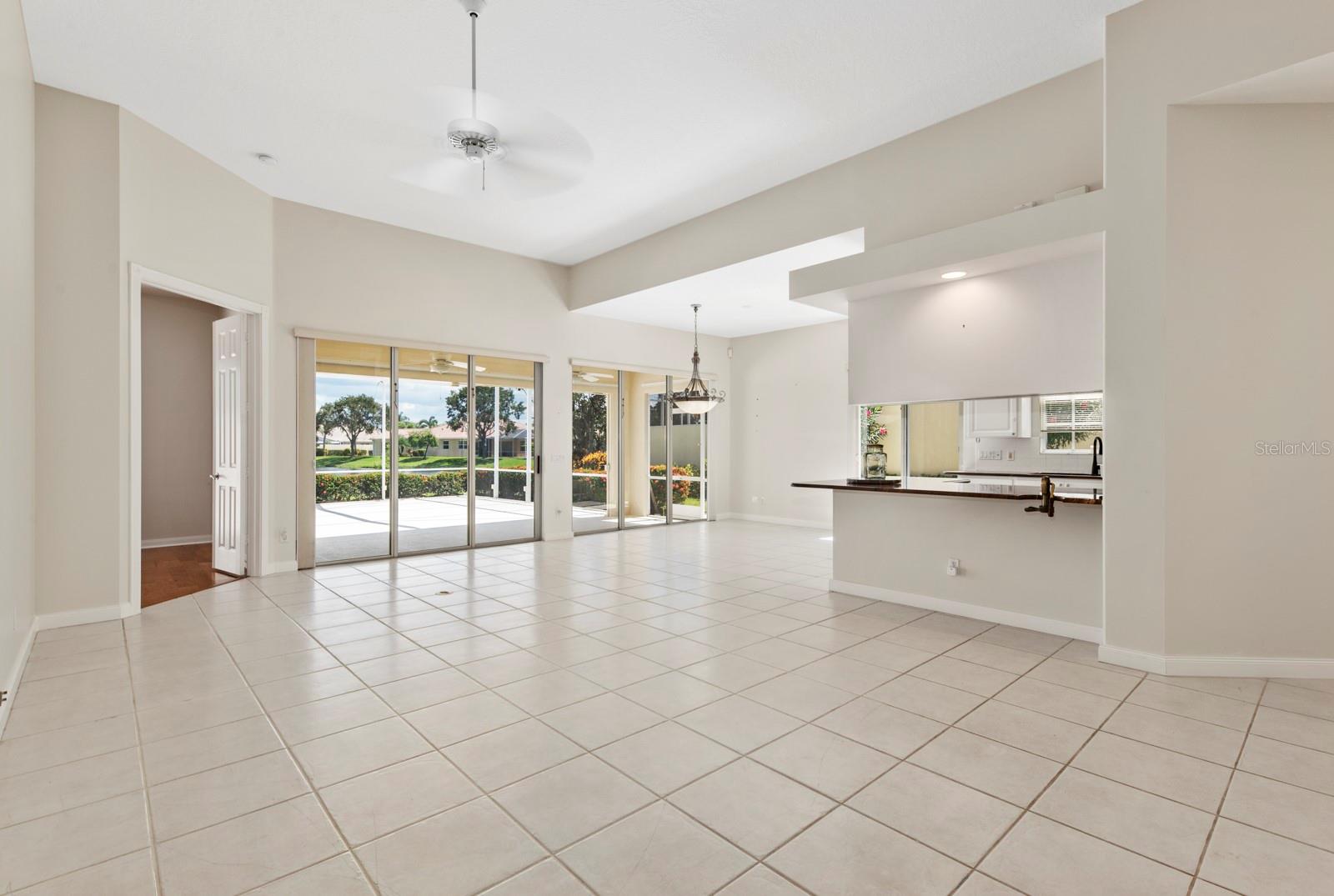 VILLAGEWALK - Residential