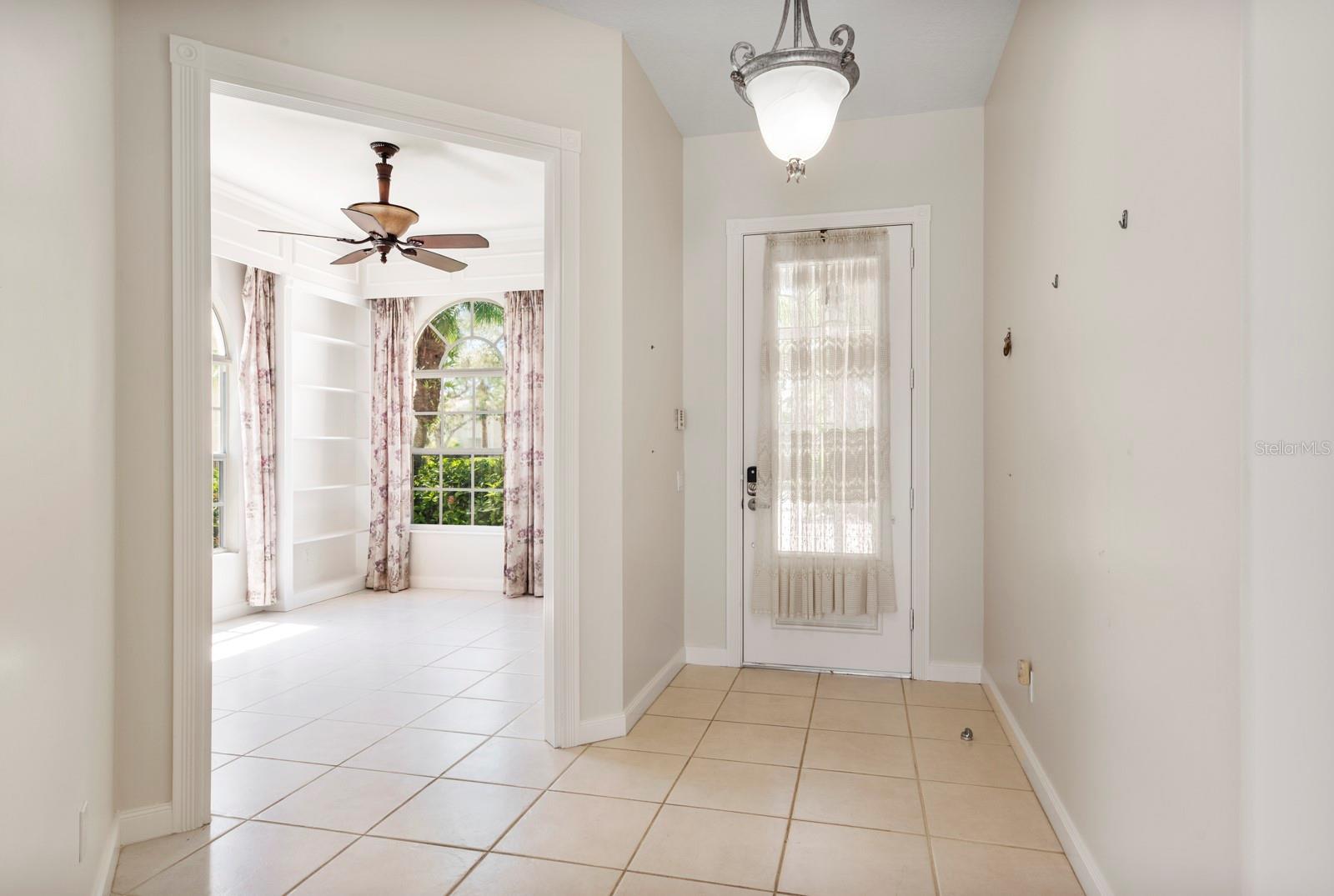 VILLAGEWALK - Residential