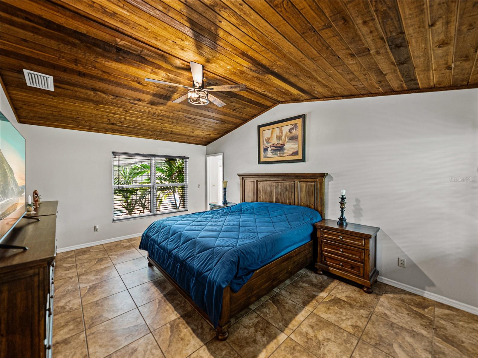 LAKE BERNADETTE GARDENS - Residential