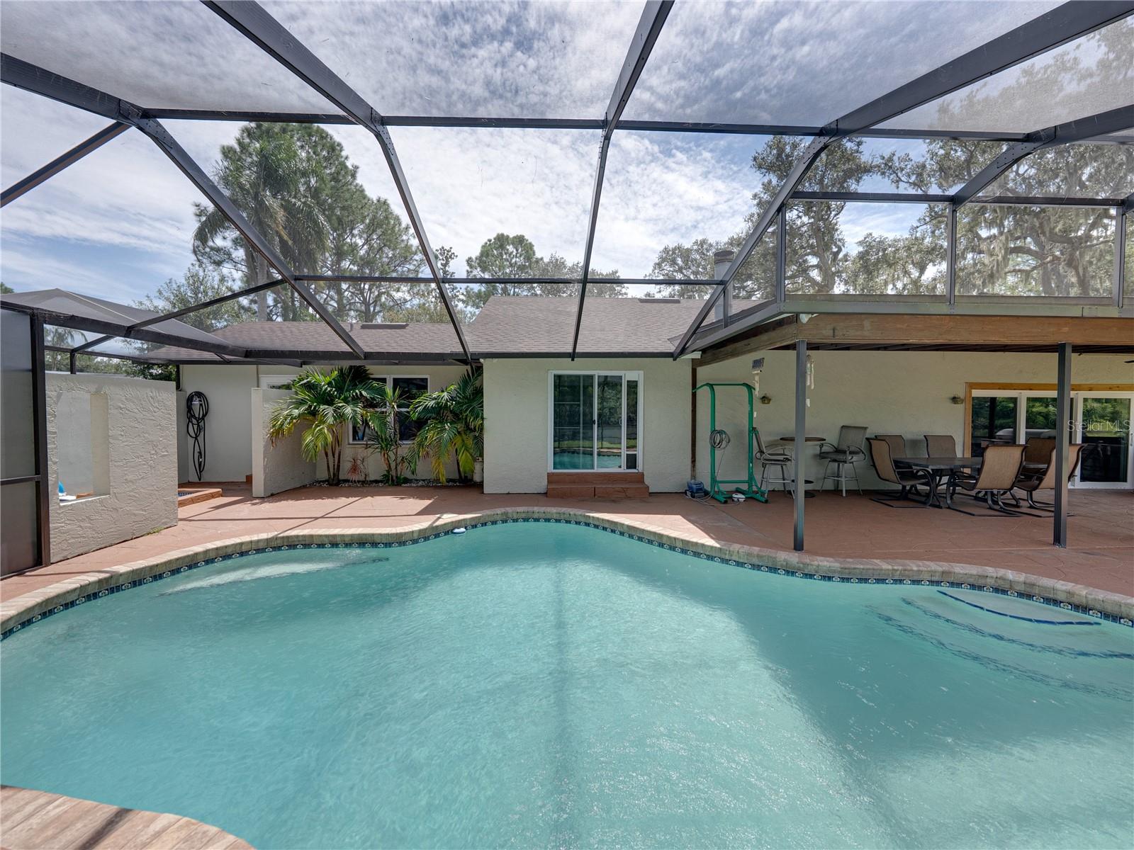 LAKE BERNADETTE GARDENS - Residential