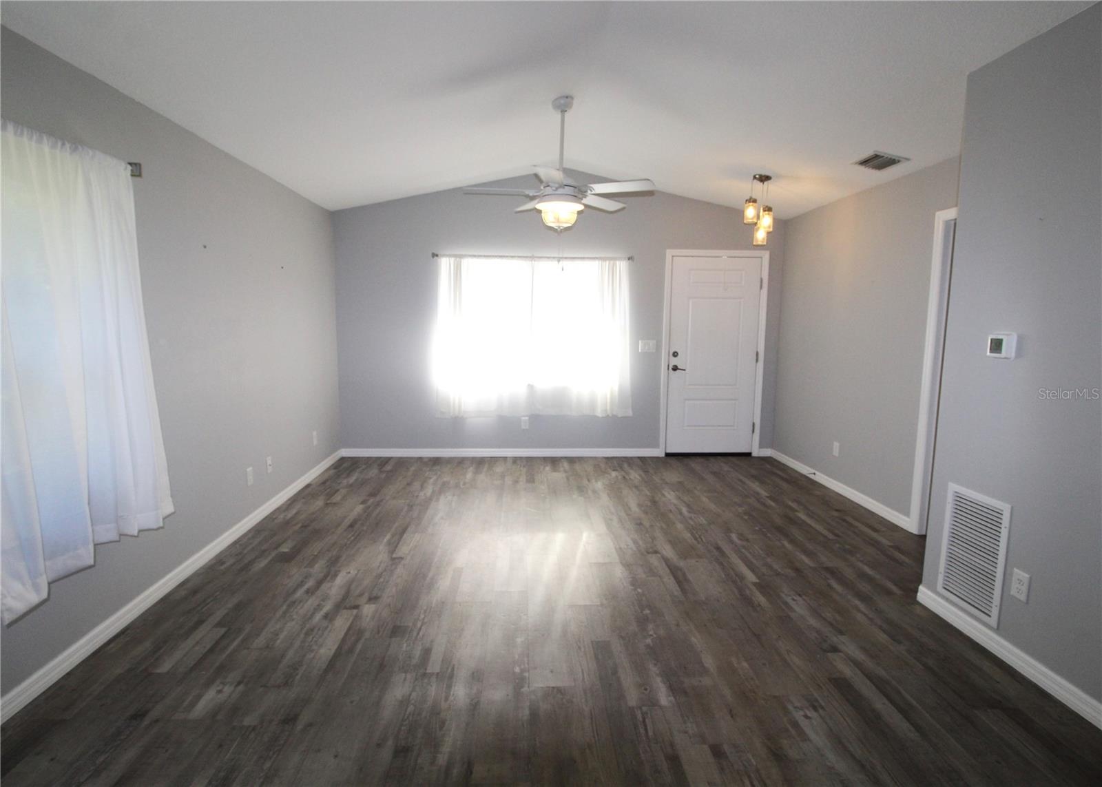 5814 RICHARD PLACE