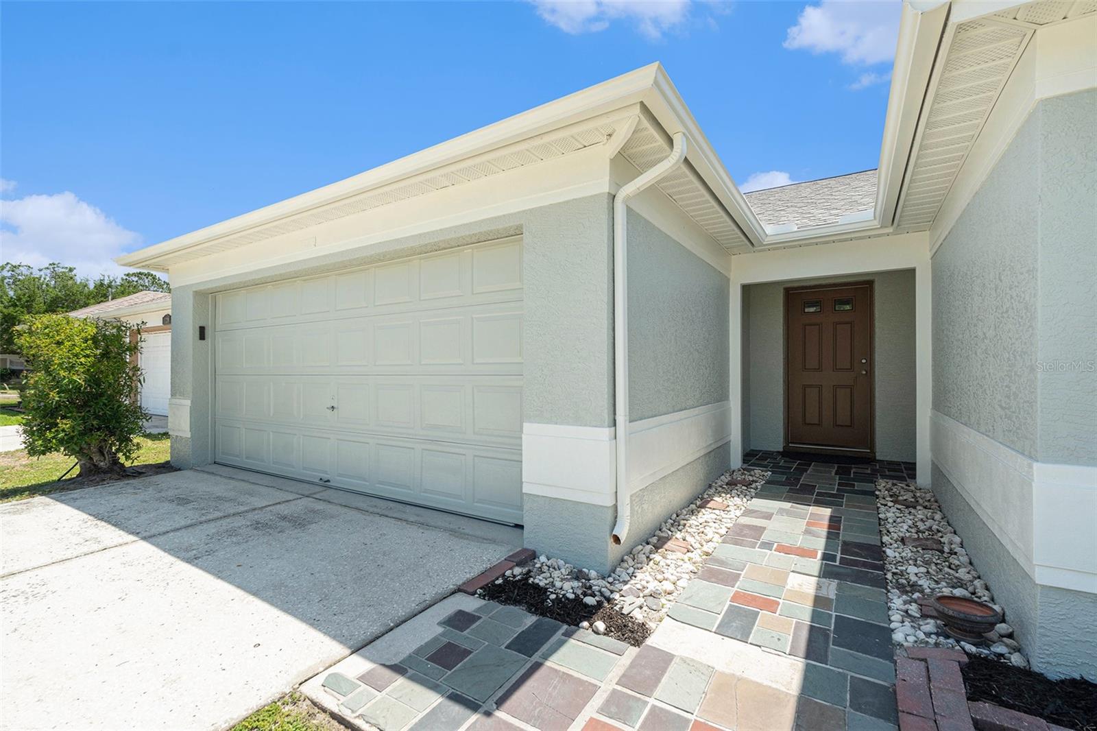 11226 THICKET COURT