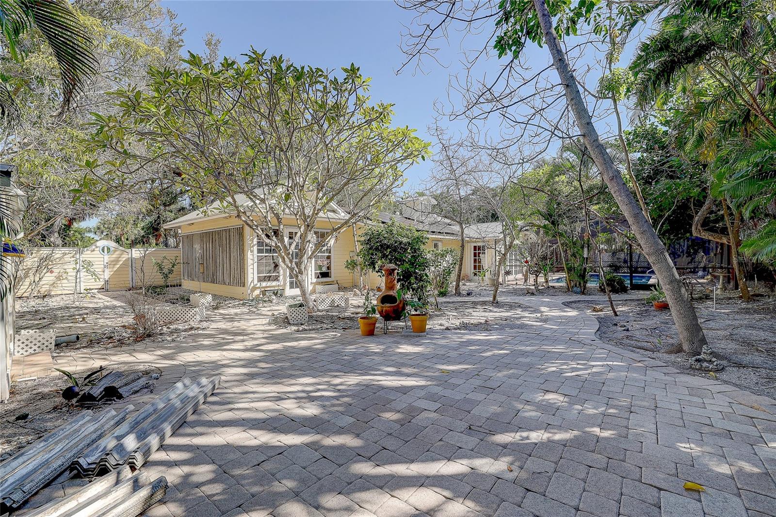 SIESTA REV OF - Residential