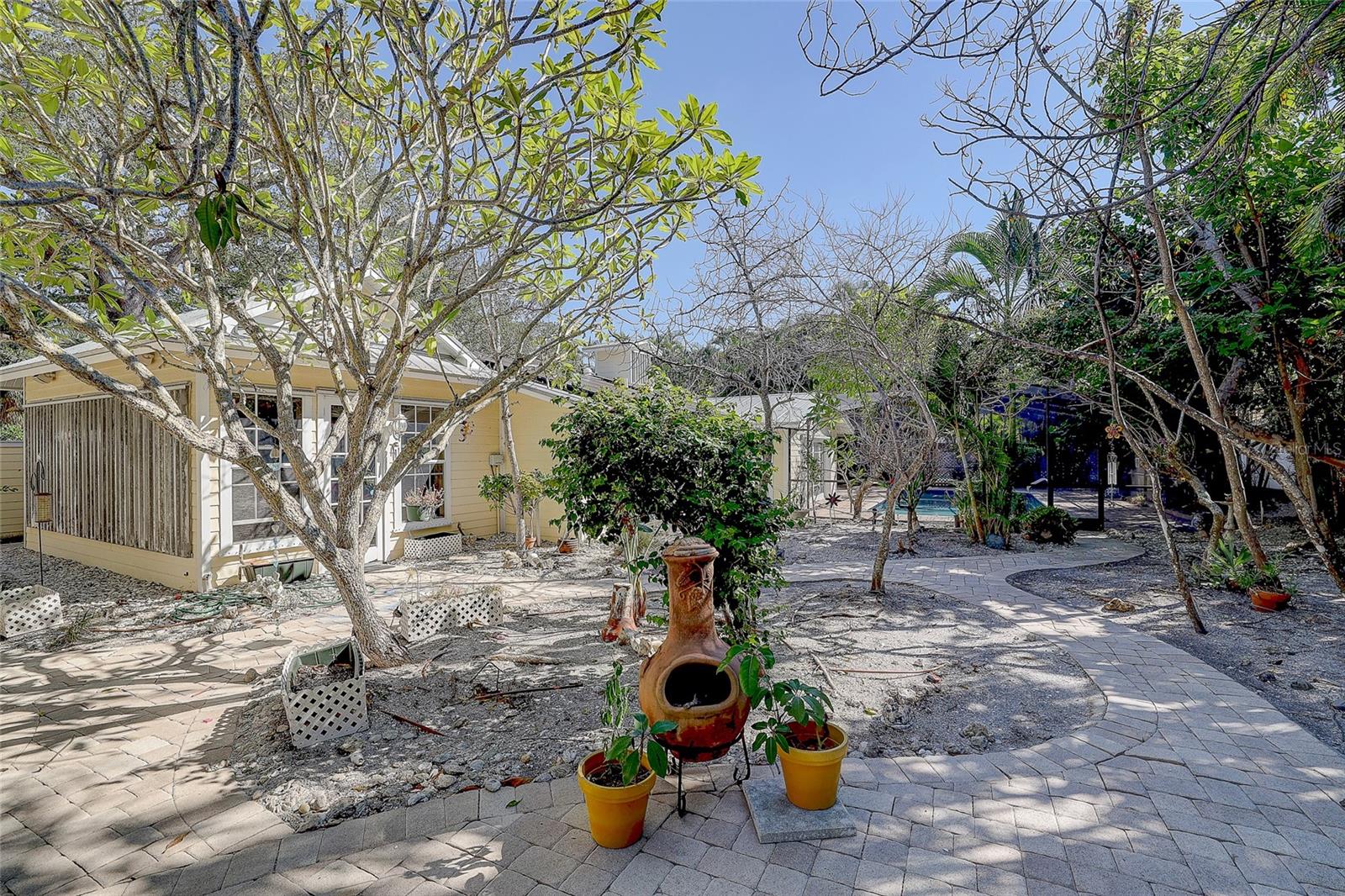 SIESTA REV OF - Residential