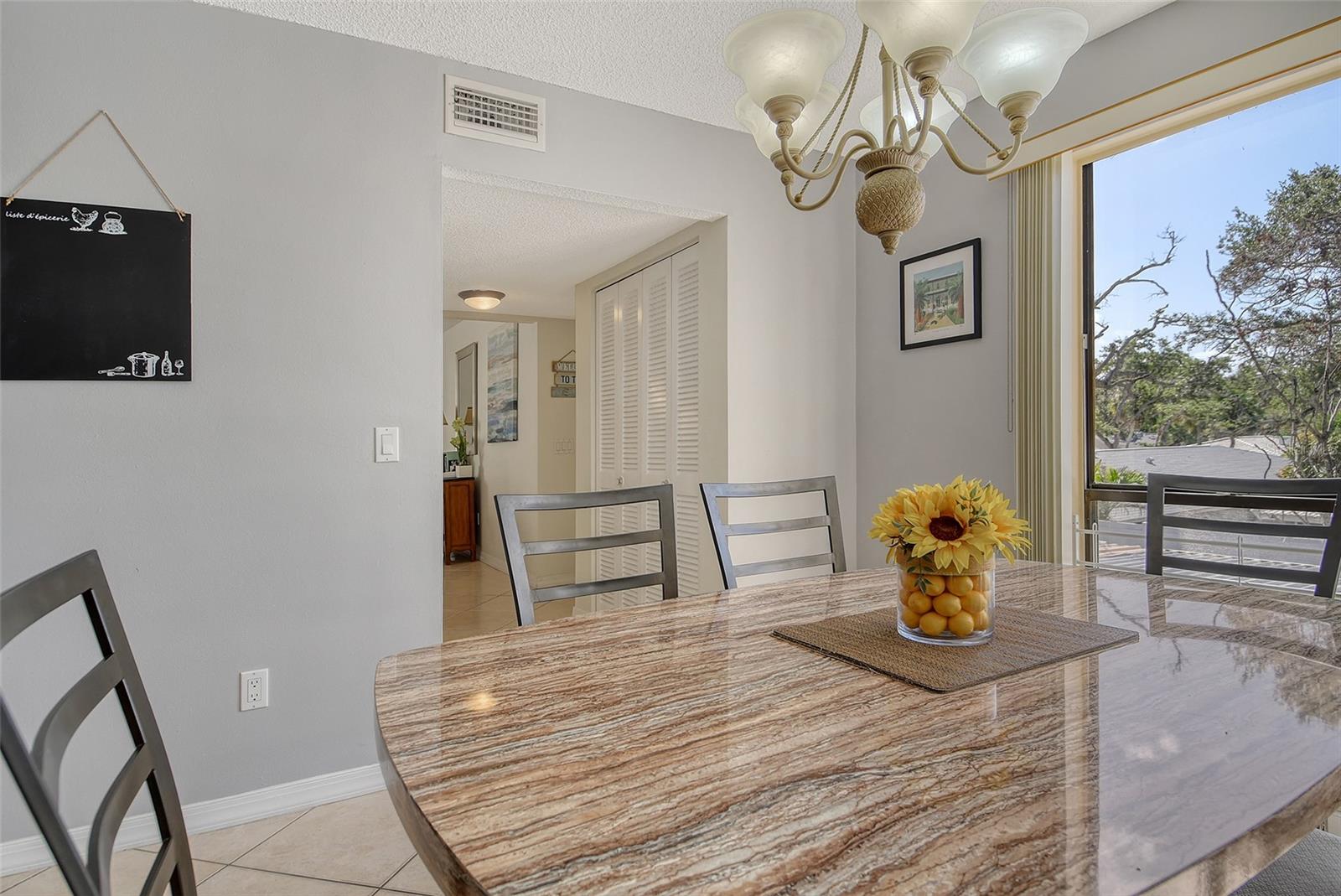 BAY OAKS - Residential