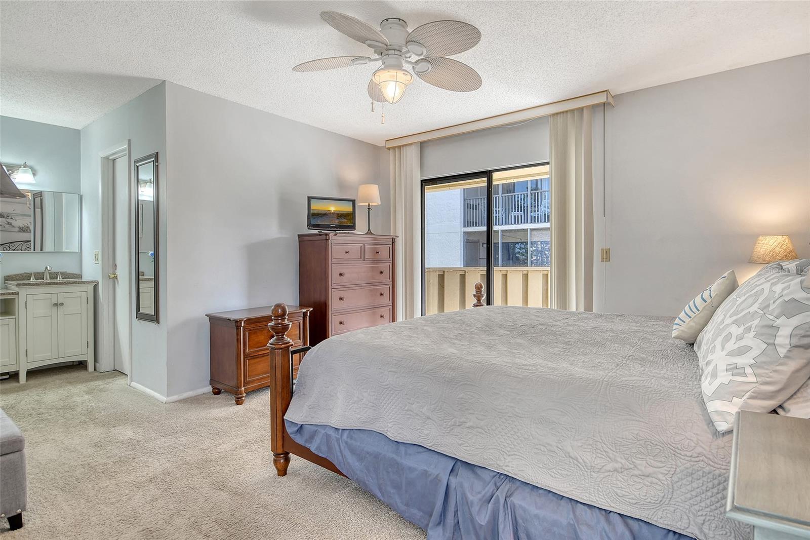 BAY OAKS - Residential