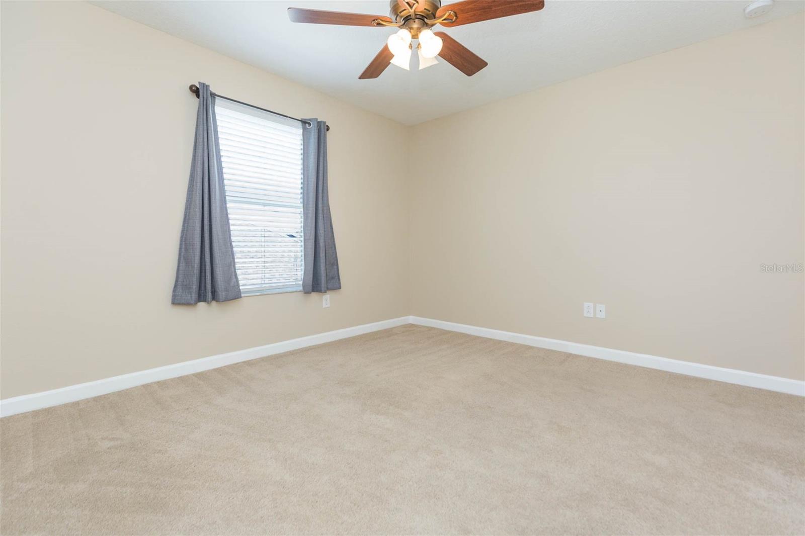 LIVE OAK PRESERVE PH 2A-VILLAG - Residential Lease