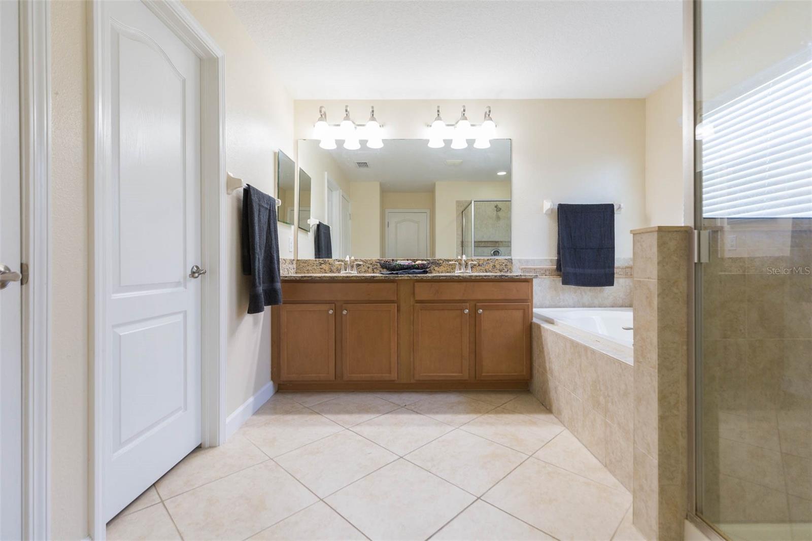 LIVE OAK PRESERVE PH 2A-VILLAG - Residential Lease