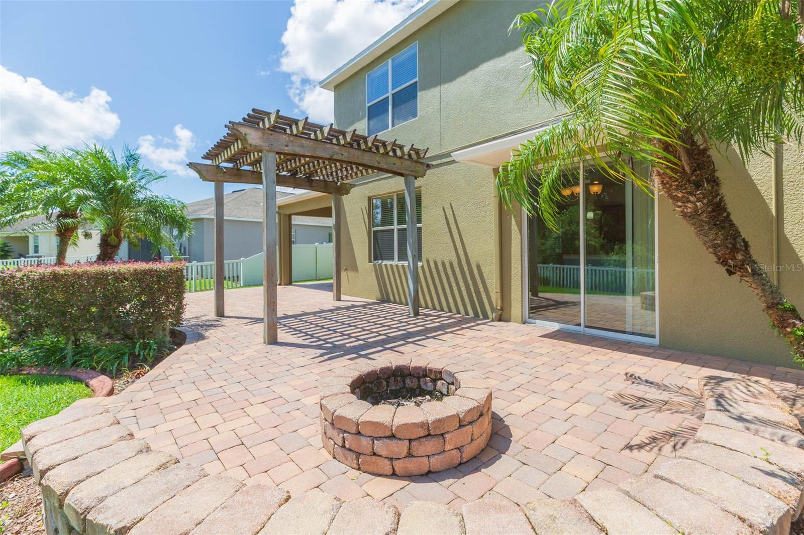 LIVE OAK PRESERVE PH 2A-VILLAG - Residential Lease