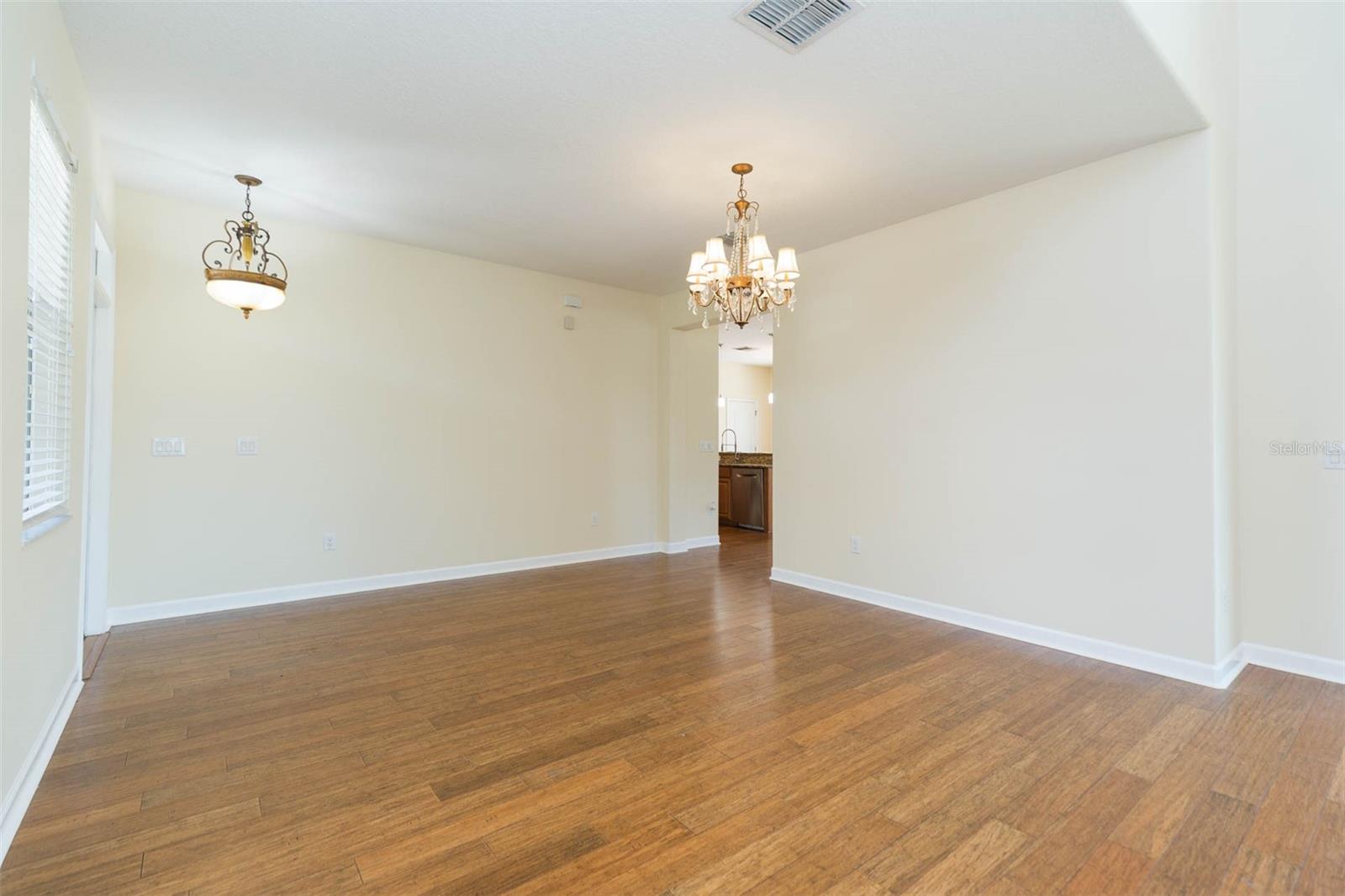 LIVE OAK PRESERVE PH 2A-VILLAG - Residential Lease