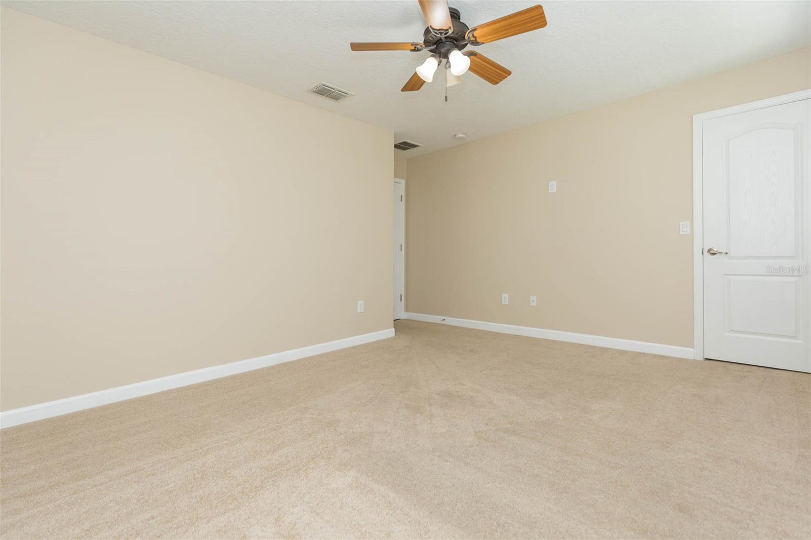 LIVE OAK PRESERVE PH 2A-VILLAG - Residential Lease