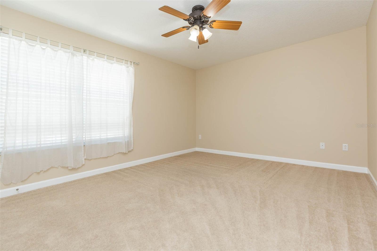 LIVE OAK PRESERVE PH 2A-VILLAG - Residential Lease