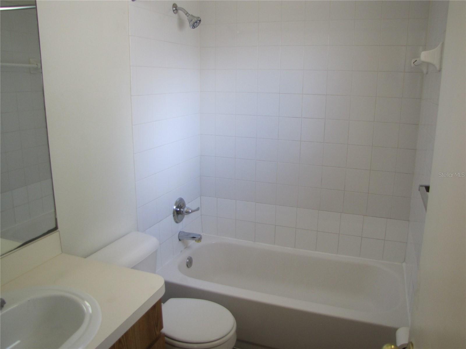 GRANT PARK - Residential Lease