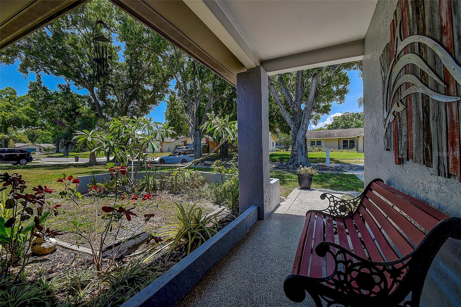 2481 MALCOLM DRIVE