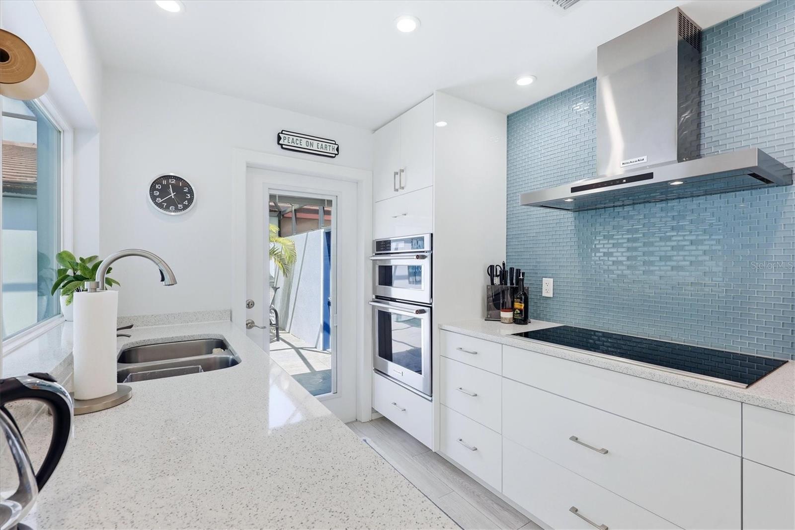 GLEN OAKS MANOR HOMES PH 2 - Residential