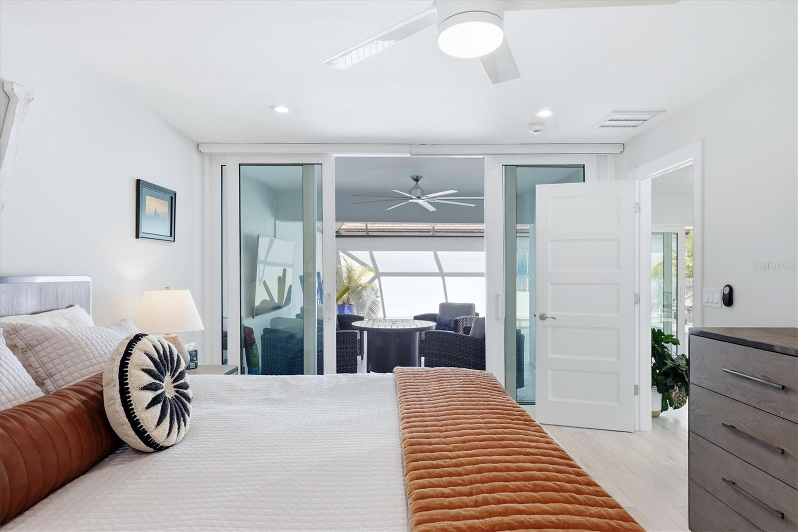 GLEN OAKS MANOR HOMES PH 2 - Residential