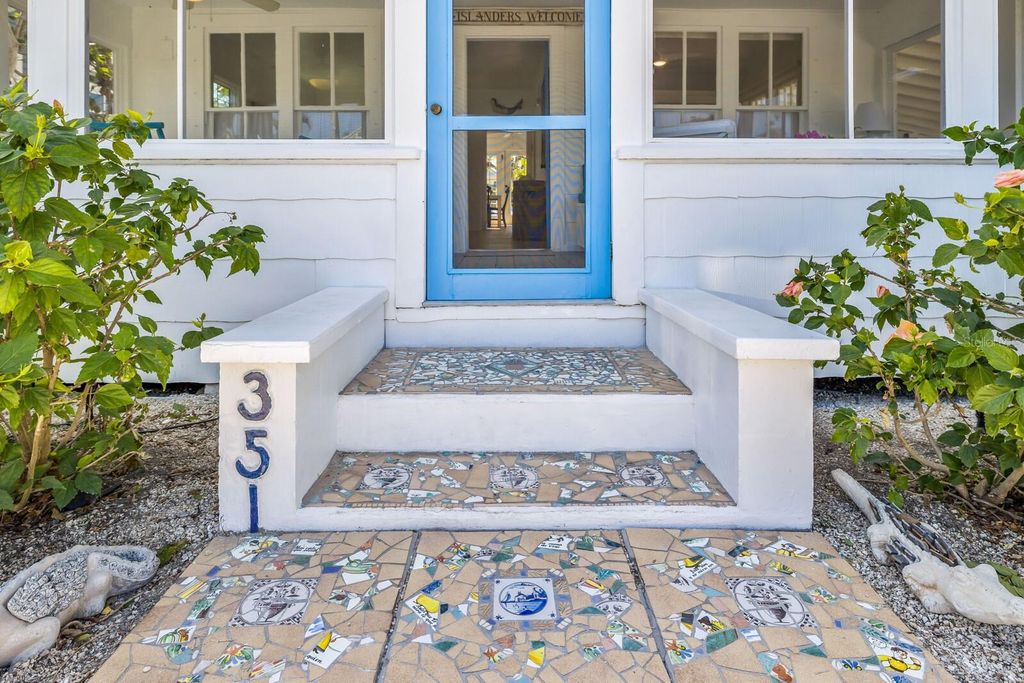 Photo of 351 Tarpon Avenue, Boca Grande, FL 33921 (MLS # D6145691)