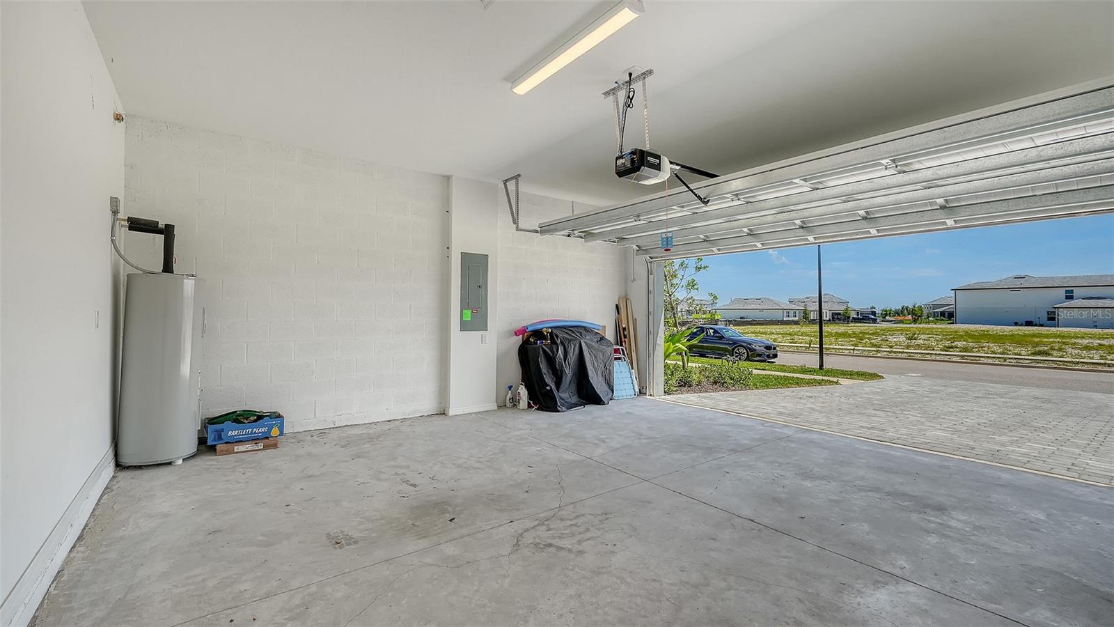 LAKESPUR/WELLEN PARK - Residential