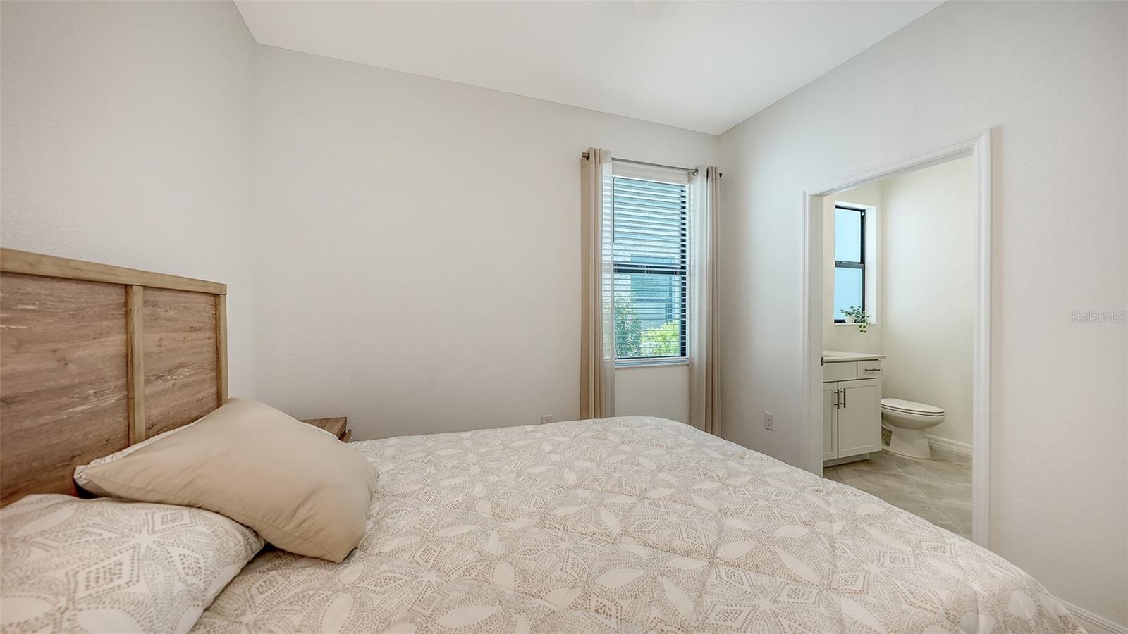 LAKESPUR/WELLEN PARK - Residential