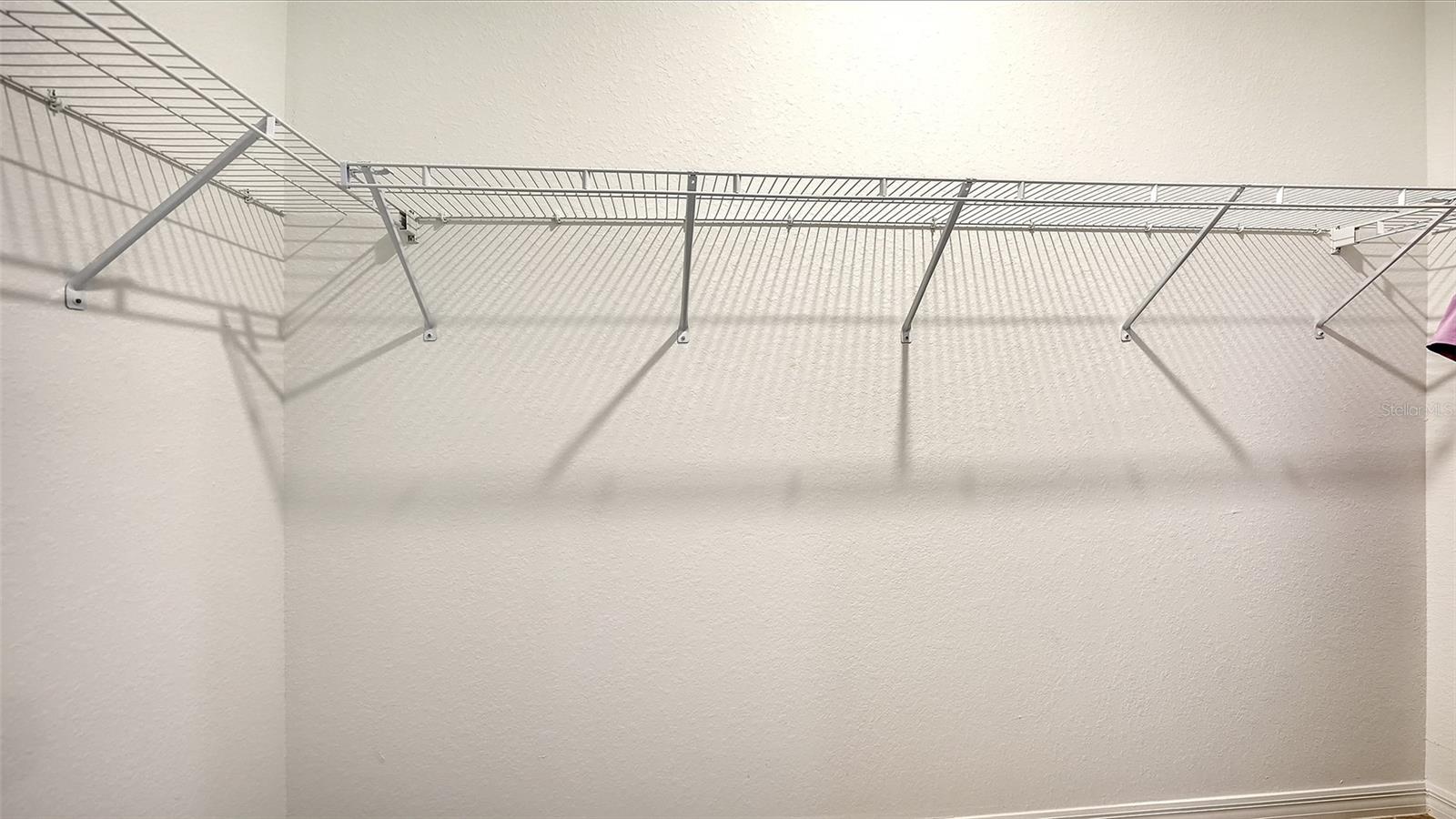 LAKESPUR/WELLEN PARK - Residential