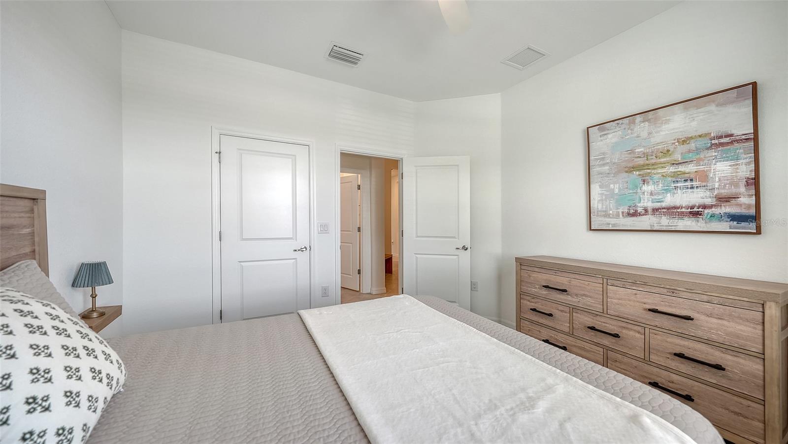 LAKESPUR/WELLEN PARK - Residential