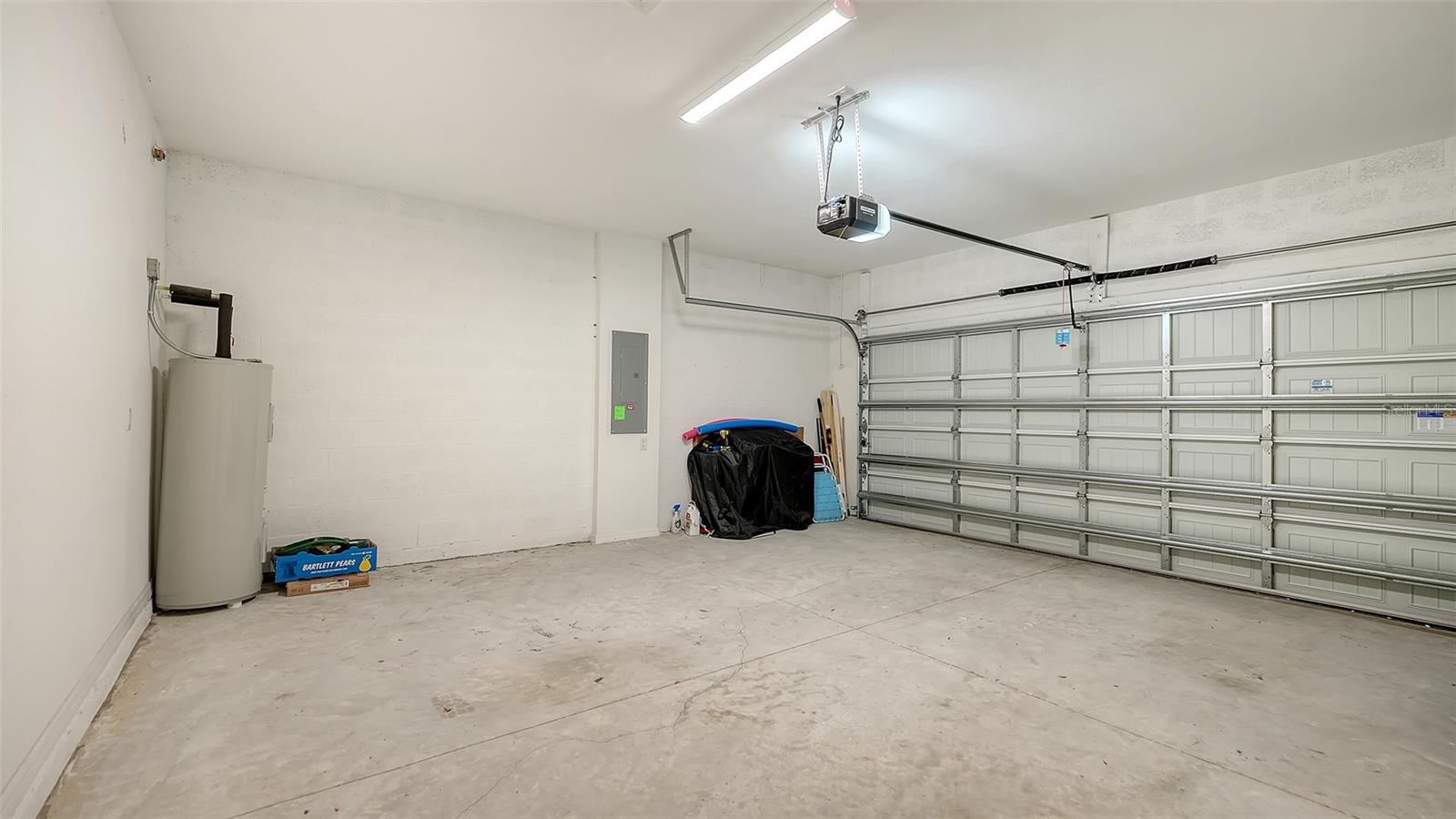 LAKESPUR/WELLEN PARK - Residential