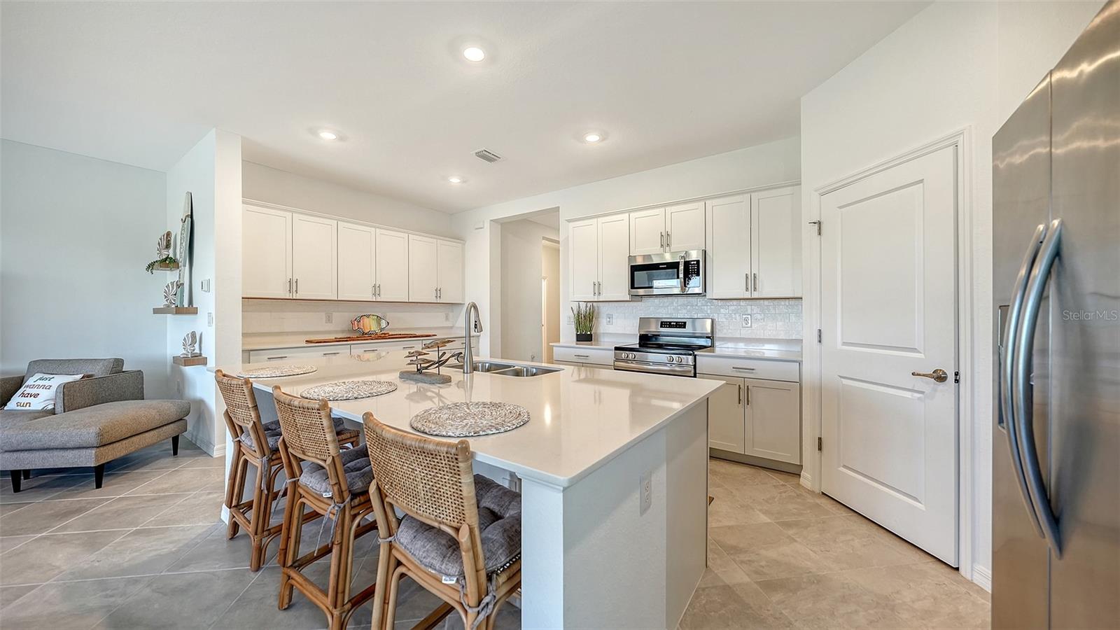 LAKESPUR/WELLEN PARK - Residential