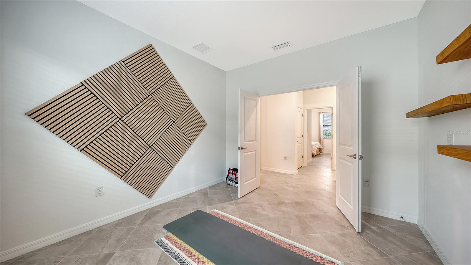 LAKESPUR/WELLEN PARK - Residential