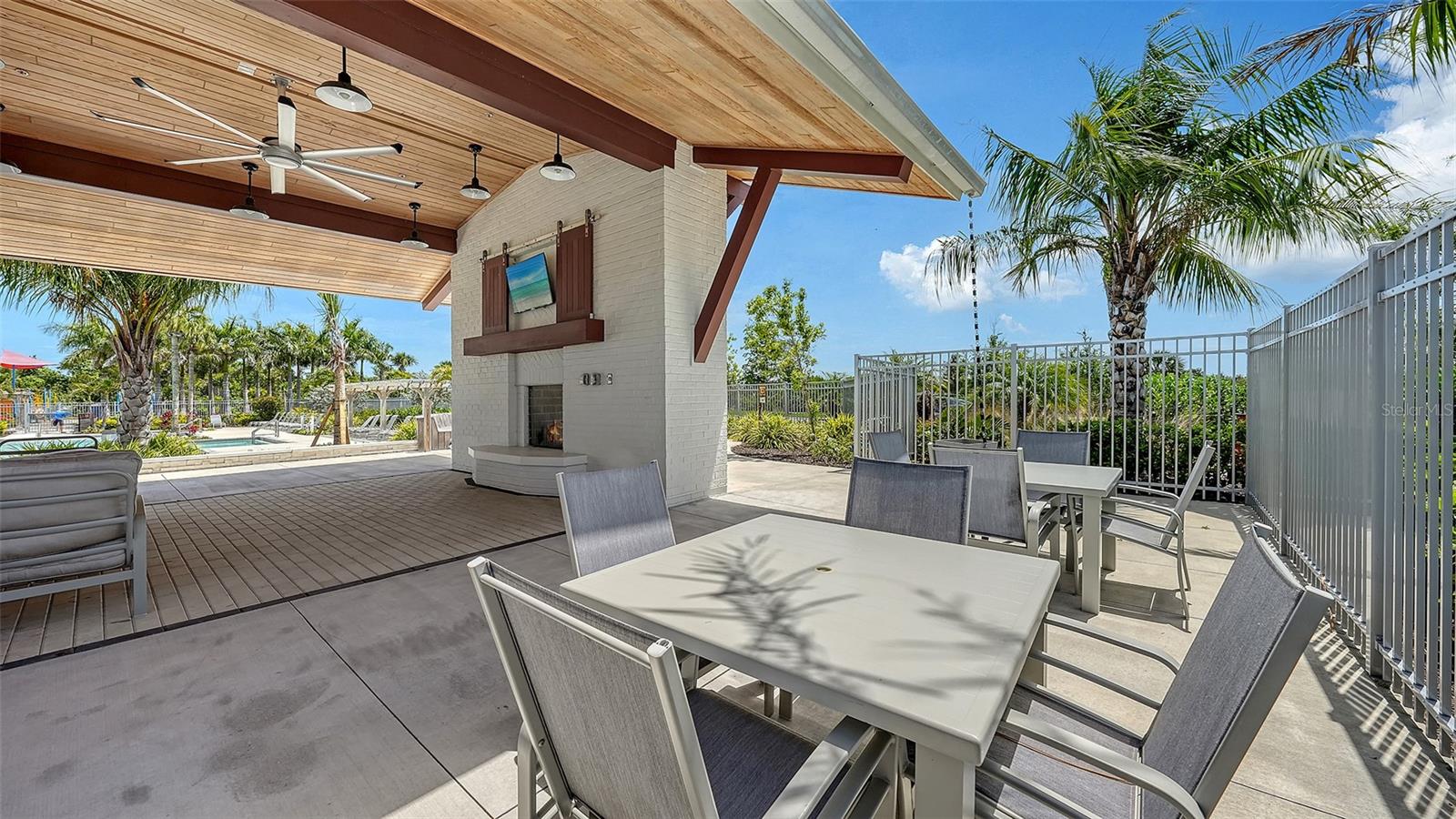 LAKESPUR/WELLEN PARK - Residential