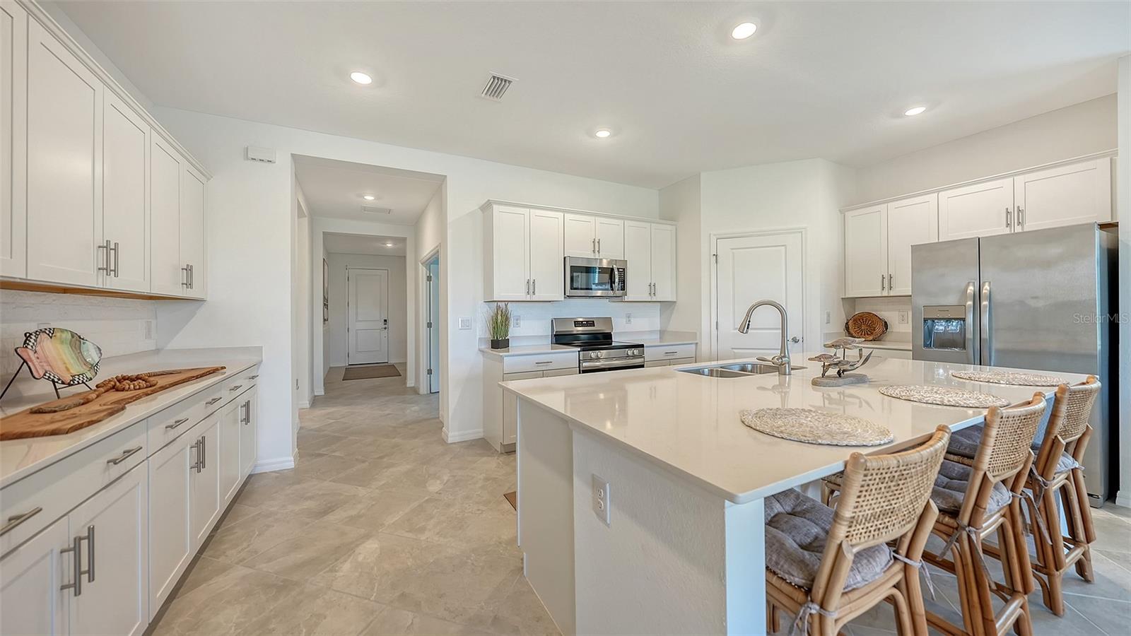 LAKESPUR/WELLEN PARK - Residential