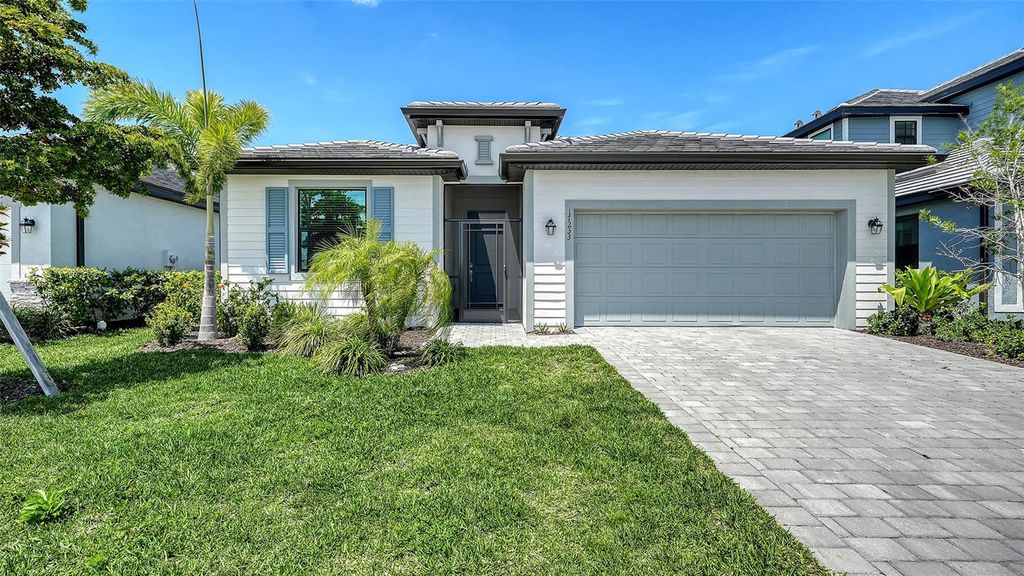 Photo of 17233 Moonflower Drive, Venice, FL 34293 (MLS # A4688903)